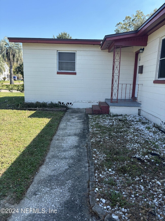 7218 Sandhurst Rd S in Jacksonville, FL - Building Photo - Building Photo