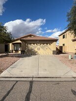 830 E Geona St in San Tan Valley, AZ - Building Photo