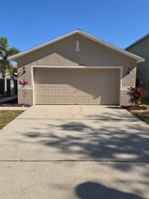 5207 Mango Fruit St in Seffner, FL - Building Photo - Building Photo