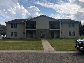 469 Gibbs St S in Prescott, WI - Building Photo - Building Photo