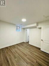 10 Nuttall St in Brampton, ON - Building Photo - Building Photo