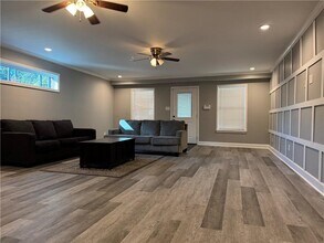 207 E Maple Ave in Satsuma, AL - Building Photo - Building Photo