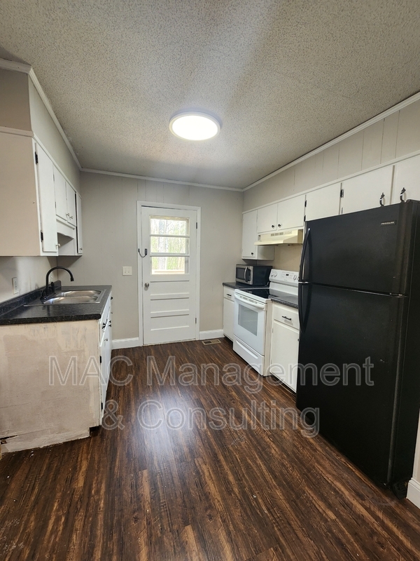 216 Cassetty Ln in Gainesboro, TN - Building Photo - Building Photo