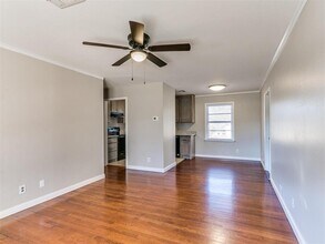 122 S Sherry Ave in Norman, OK - Building Photo - Building Photo