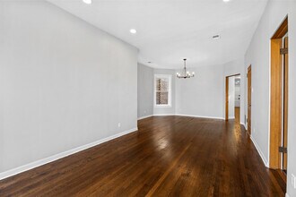 915 W Newport Ave in Chicago, IL - Building Photo - Building Photo