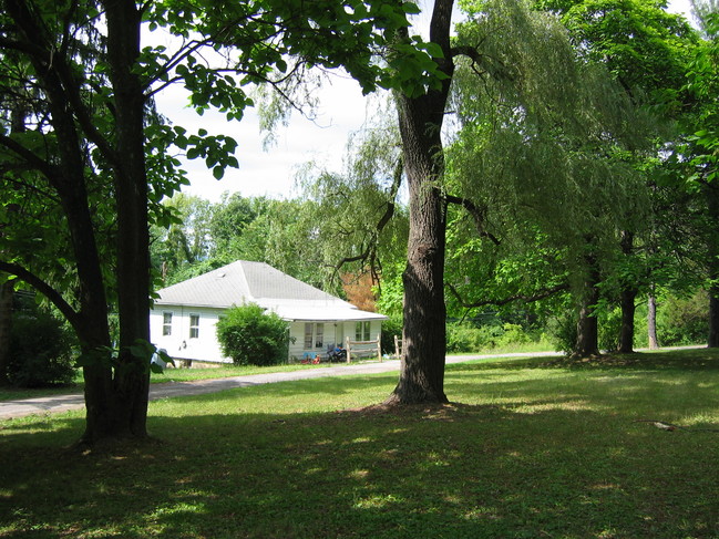 138-150 Granite Rd in Accord, NY - Building Photo - Building Photo