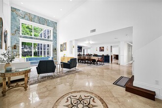 9866 SW 111th Terrace in Miami, FL - Building Photo - Building Photo