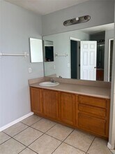 235 Bedford Dr in Kissimmee, FL - Building Photo - Building Photo