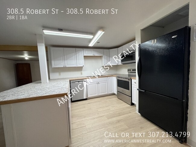 property at 308.5 Robert St