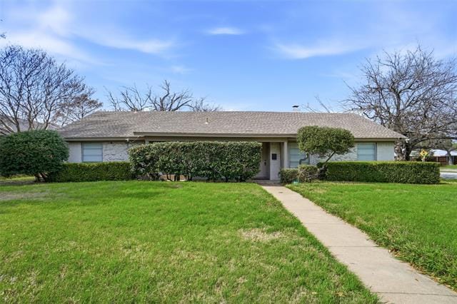 6200 Trail Lake Dr in Fort Worth, TX - Building Photo