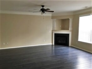 16531 Falconry Way in Charlotte, NC - Building Photo - Building Photo