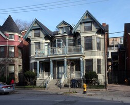 265-267 Sherbourne St in Toronto, ON - Building Photo