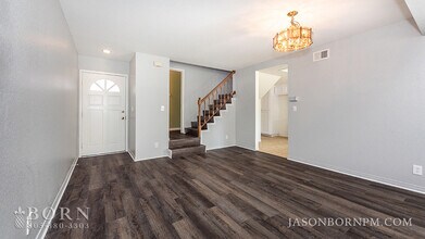 1830 Rory Ln in Simi Valley, CA - Building Photo - Building Photo