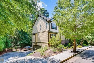1655 Habershal Dr NW in Atlanta, GA - Building Photo - Building Photo