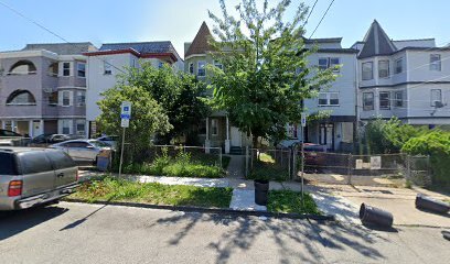 144 Johnson Ave, Unit 2 in Newark, NJ - Building Photo