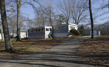 76 Sunset Cove Rd in South Harpswell, ME - Building Photo - Building Photo