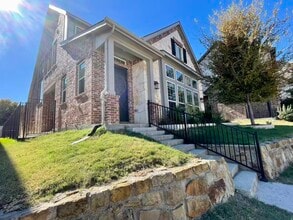 8213 Bethpage Dr in McKinney, TX - Foto de edificio - Building Photo