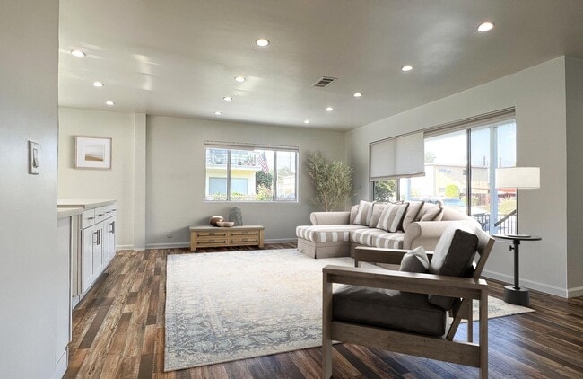 property at 343 N Florence St