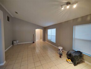 2409 Placetas Ct in Kissimmee, FL - Building Photo - Building Photo