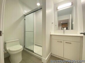 1085 Boylston St in Boston, MA - Building Photo - Building Photo