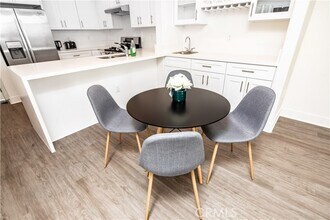 56 E Duarte Rd-Unit -301 in Arcadia, CA - Building Photo - Building Photo