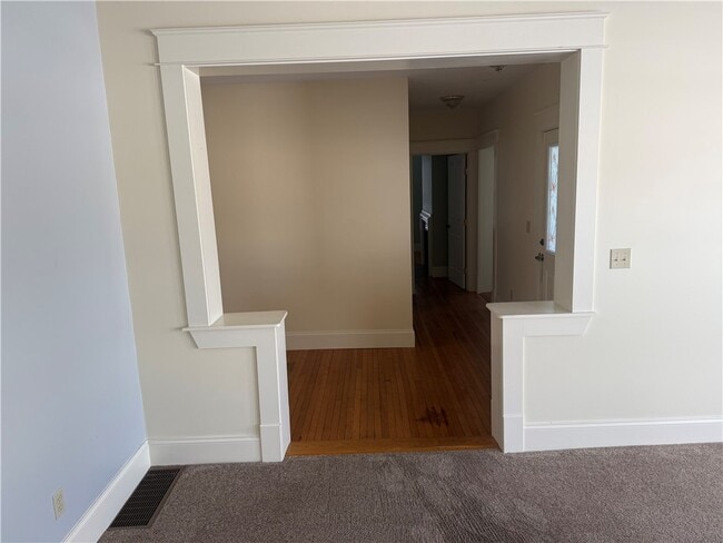 507 W Water St in Elmira, NY - Building Photo - Building Photo