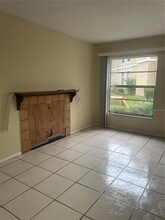 14319 Hanging Moss Cir in Tampa, FL - Building Photo - Building Photo