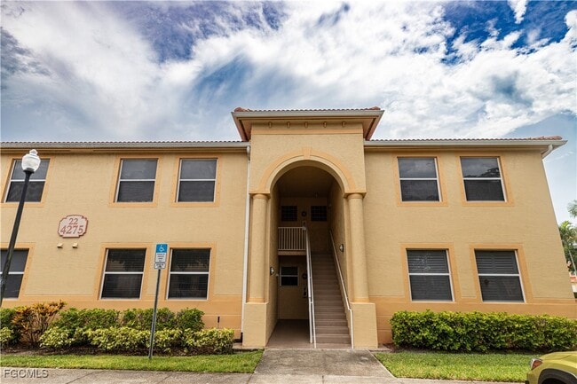 4275 Bellasol Cir