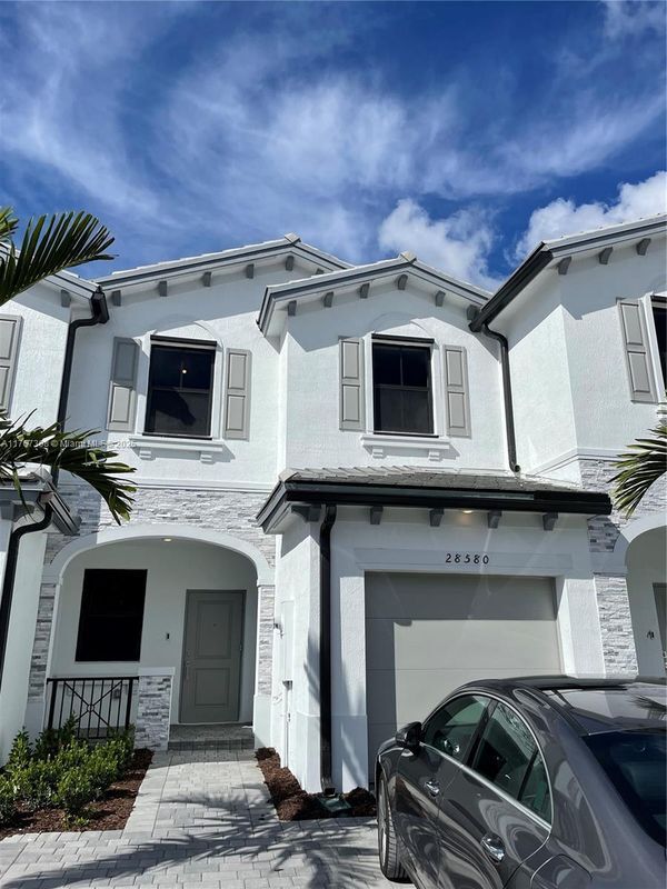 property at 28580 SW 134th Ct