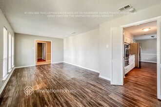 1506 Mayfield Ave in Garland, TX - Foto de edificio - Building Photo