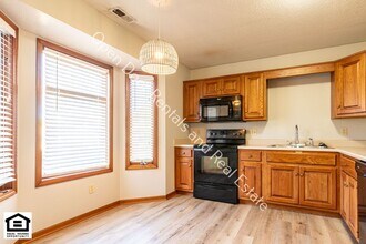 1416-1418 Lakehurst Dr in Fort Wayne, IN - Building Photo - Building Photo