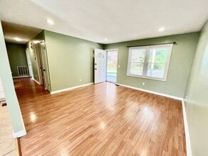 407 Tavern Hill Rd in Jonesborough, TN - Building Photo - Building Photo