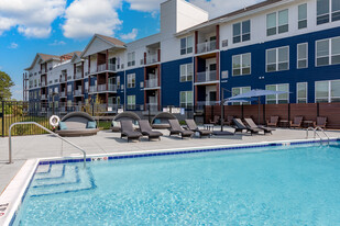 The Crossings at Inver Woods Apts & Townhomes