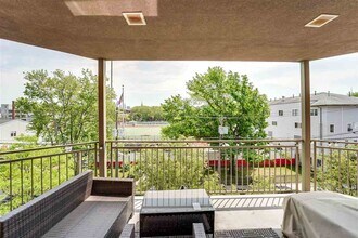 920 JEFFERSON St-Unit -401 in Hoboken, NJ - Foto de edificio - Building Photo