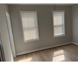 3806 Harlem Ave in Baltimore, MD - Foto de edificio - Building Photo