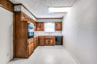 438 Rorary Dr-Unit -3 in Richardson, TX - Building Photo - Building Photo