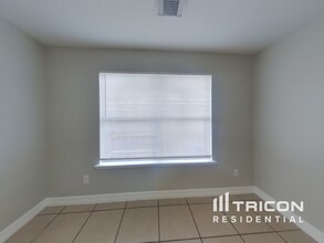 12538 Garden Gale Ln in Houston, TX - Building Photo - Building Photo