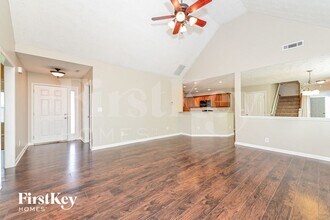 207 Windpher Ridge in Hampton, GA - Foto de edificio - Building Photo