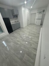 9937 SW 194th St-Unit -2 in Cutler Bay, FL - Building Photo - Building Photo