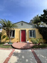 218 N Florence St, Unit 218 in Burbank, CA - Building Photo