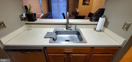 9708 Lake Point Ct-Unit -202 in Upper Marlboro, MD - Building Photo - Building Photo