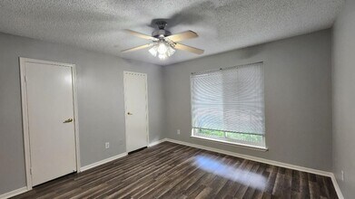 2120 El Paseo St, Unit 3103 in Houston, TX - Building Photo - Building Photo