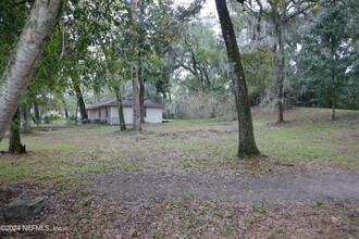 8131 Fort Caroline Rd in Jacksonville, FL - Building Photo - Building Photo