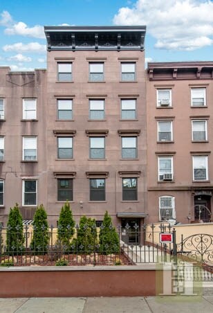 Shell Apartments in Brooklyn, NY - Building Photo