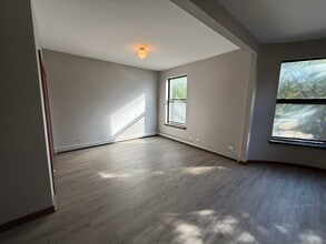 5852 S King Dr in Chicago, IL - Foto de edificio - Building Photo