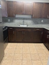 6130 W 19th Ave in Hialeah, FL - Building Photo - Building Photo