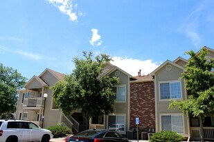 1225 W Prospect Rd in Fort Collins, CO - Building Photo