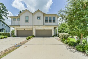 547 Bristol Tide Ct in Panorama Village, TX - Building Photo