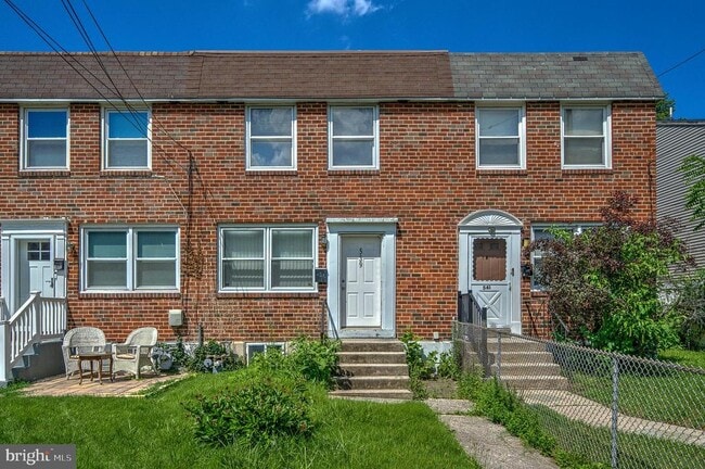property at 539 E Basin St
