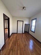 3 Dean Pl in Poughkeepsie, NY - Building Photo - Building Photo